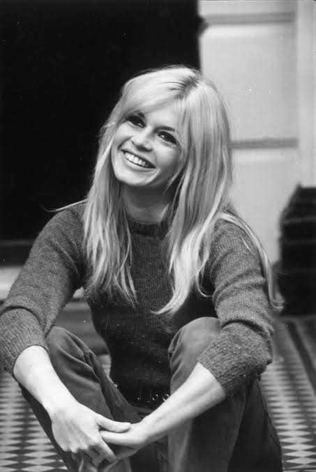 Actresses in 60s